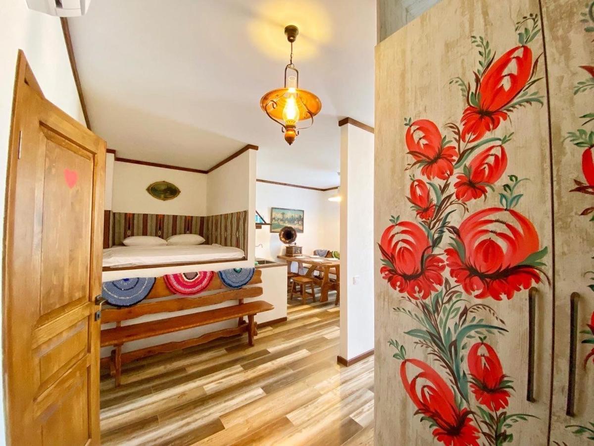 Kikasso Art Odessa Apartment *