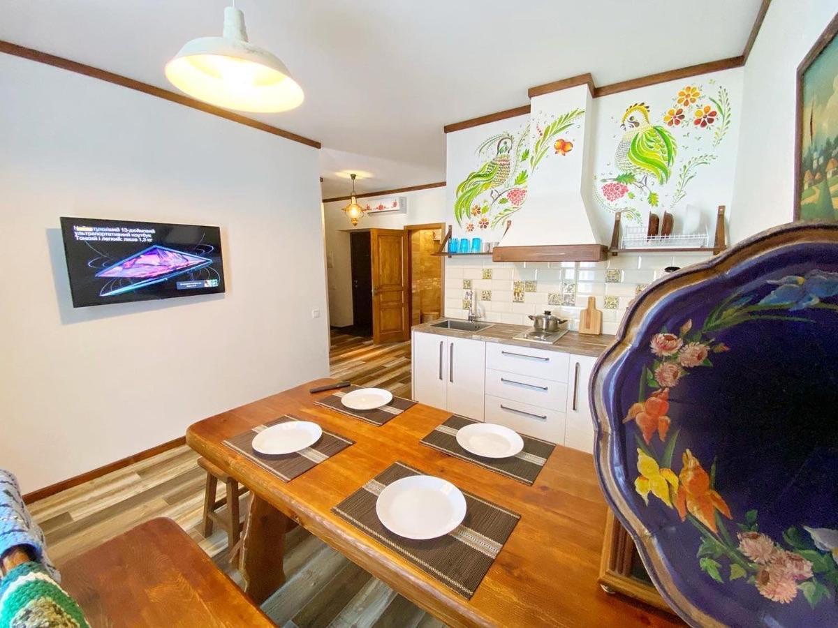 Apartment Kikasso Art Odessa
