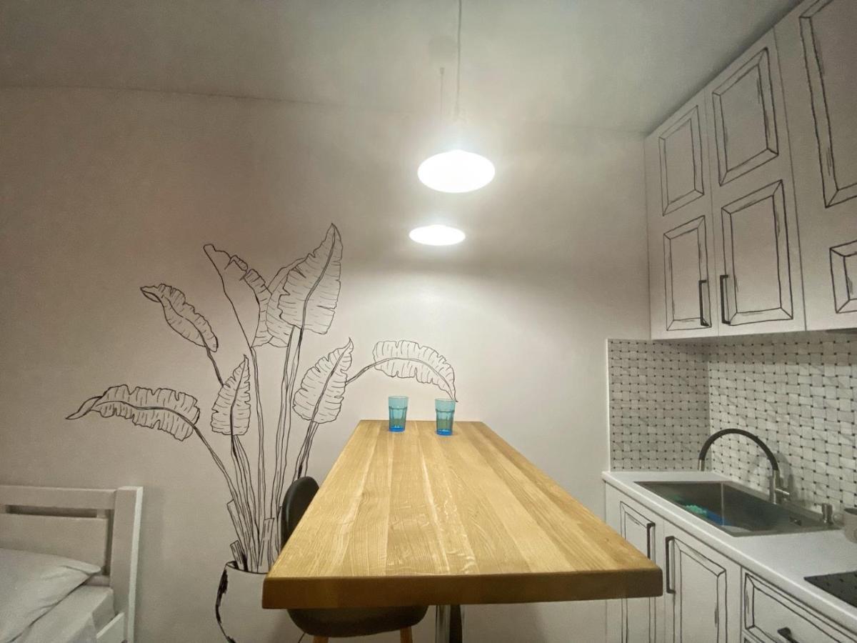 Kikasso Art Odessa Apartment