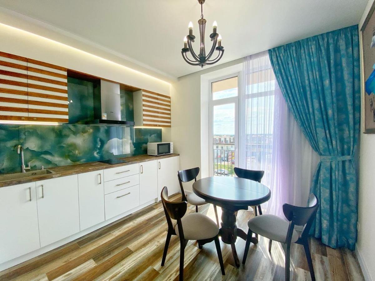 Kikasso Art Odessa Apartment