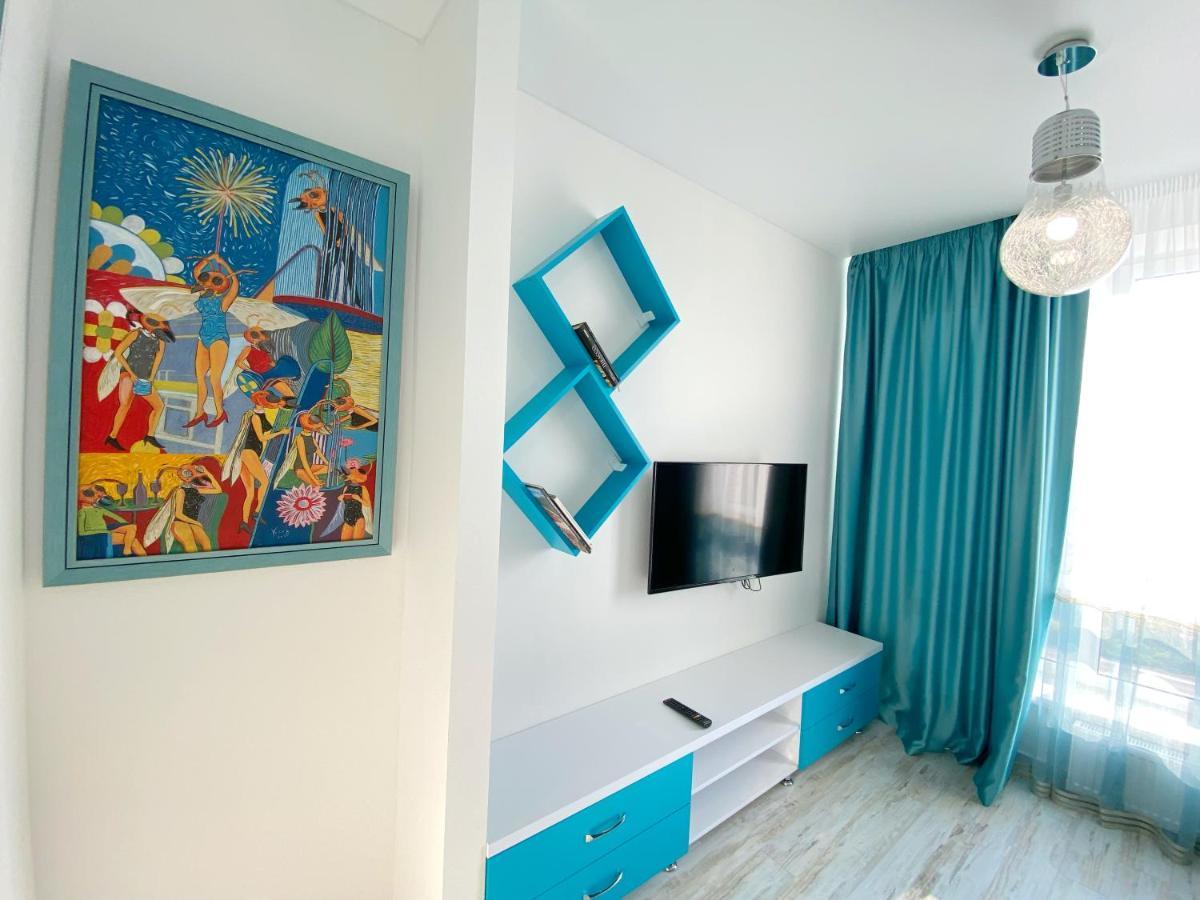 Kikasso Art Odessa Apartment Fontanka